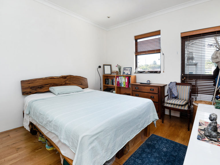 5/152 Railway Street gallery