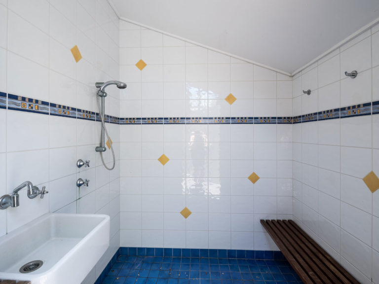 65 Rule Street gallery