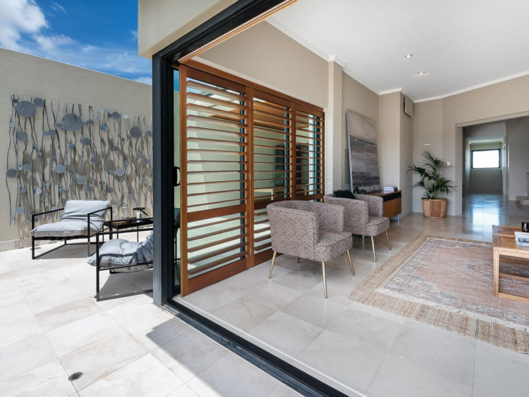 65 Rule Street gallery