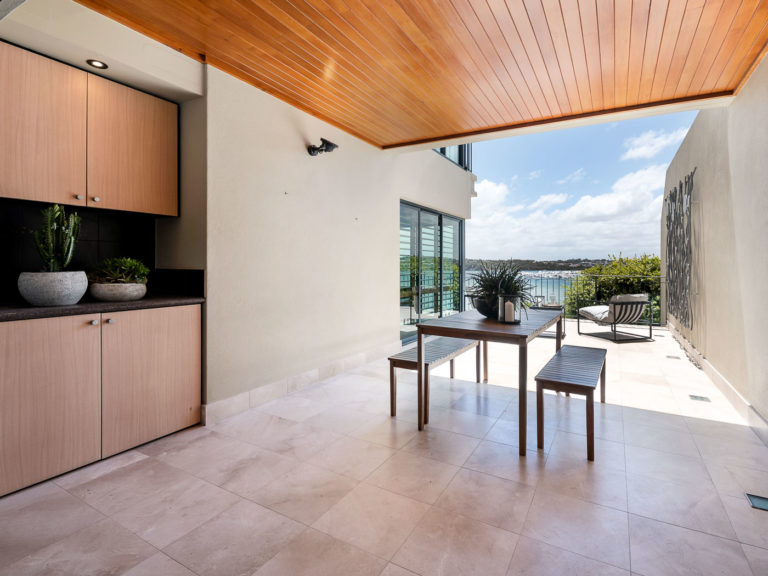 65 Rule Street gallery