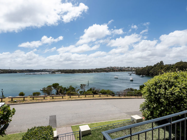 65 Rule Street gallery