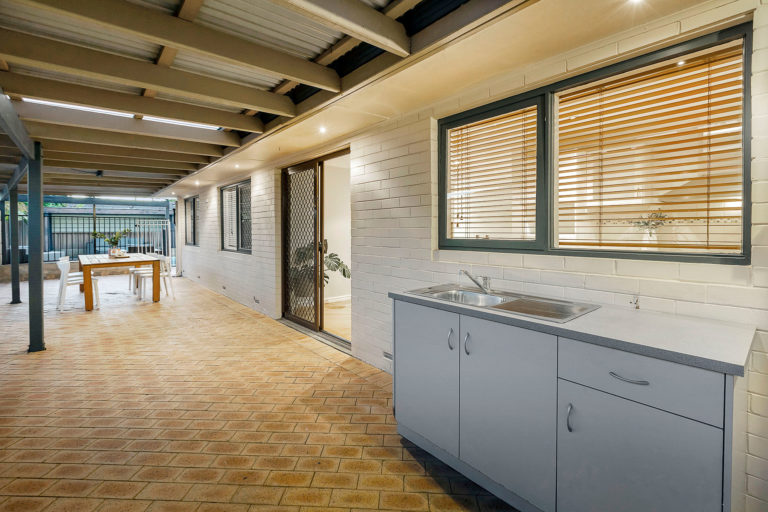 12 Derwent Place gallery