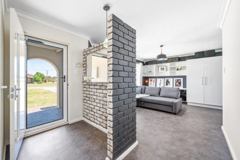 2 Currawong Way gallery
