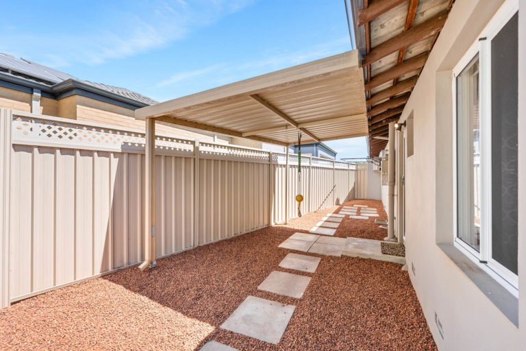 2 Currawong Way gallery