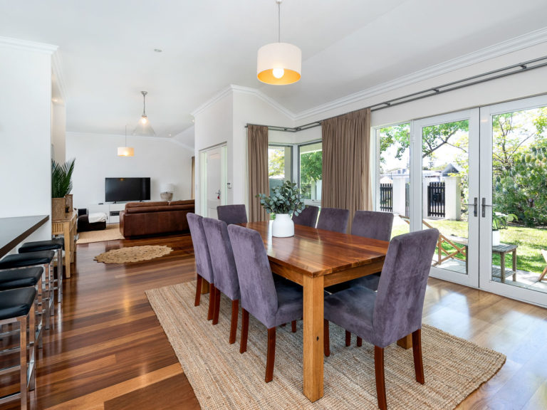 5 Florence Street gallery