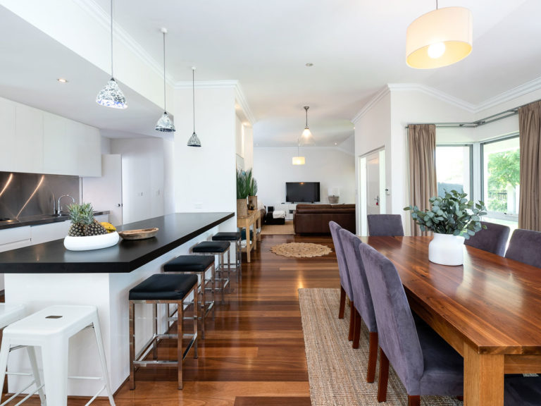 5 Florence Street gallery