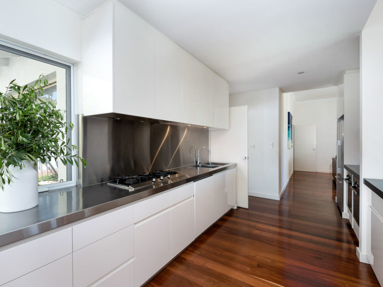 5 Florence Street gallery