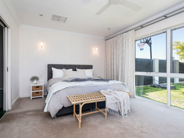 5 Florence Street gallery