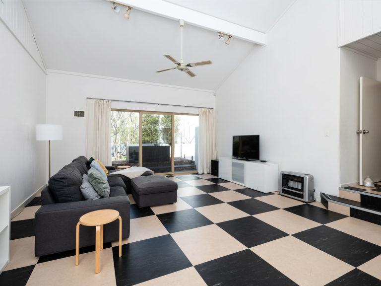 5 Florence Street gallery