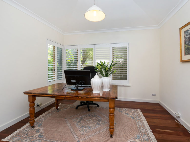 5 Florence Street gallery