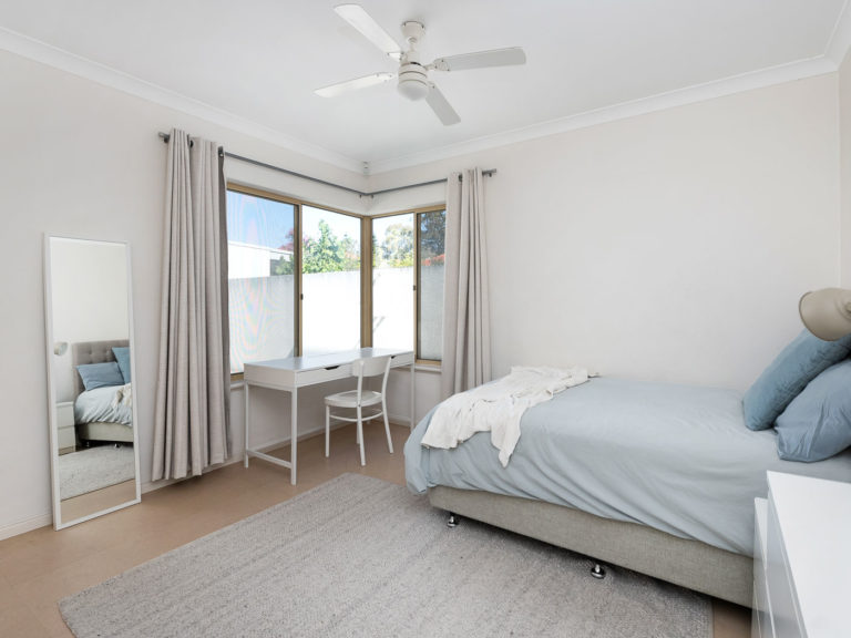 5 Florence Street gallery