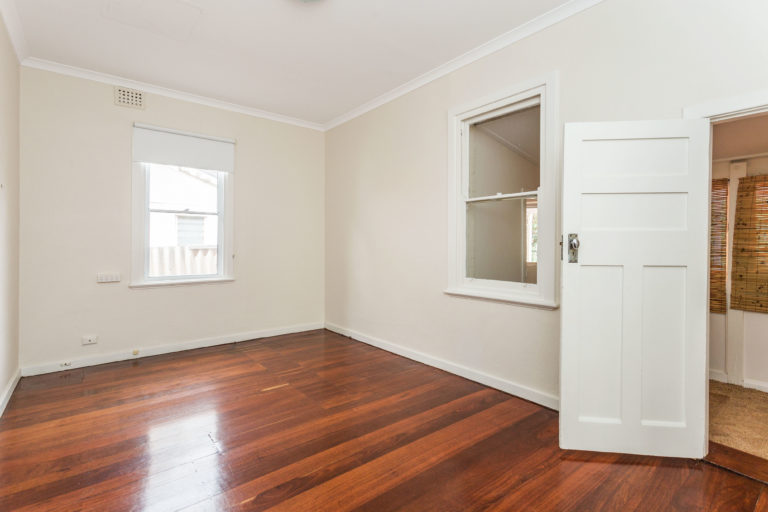 49 Clifton Street gallery