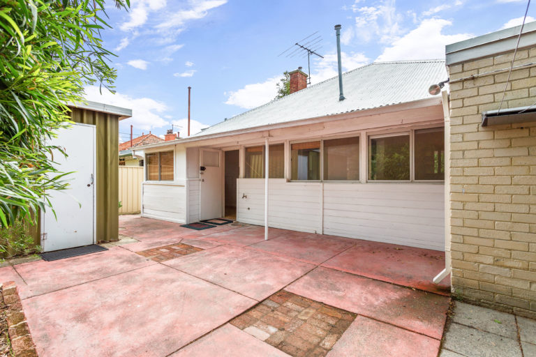 49 Clifton Street gallery