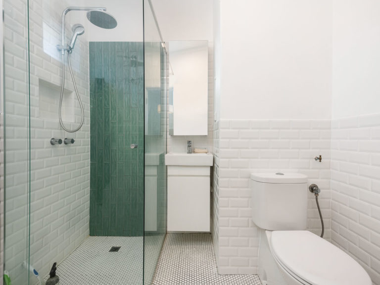 14/17 Glyde Street gallery