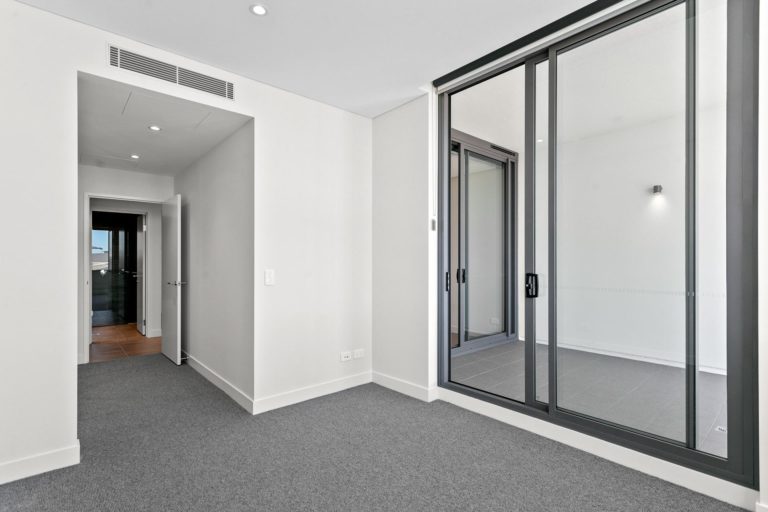 304/7 Cattalini Lane gallery