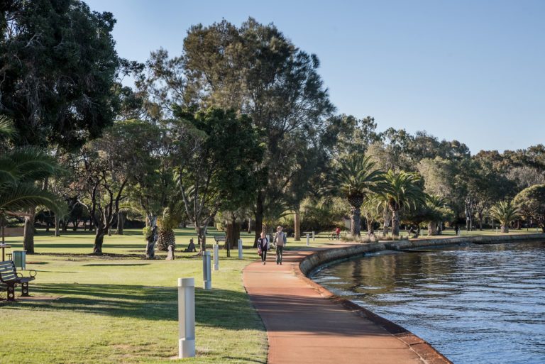 3/3 Doonan Road gallery