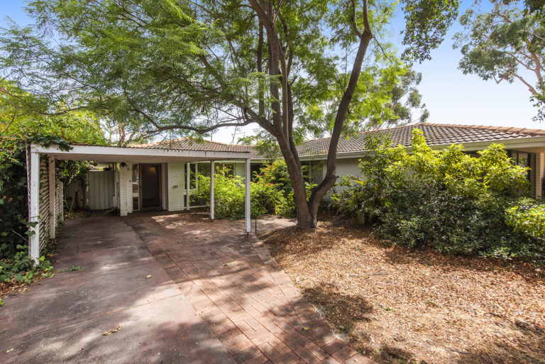 69A Williams Road gallery