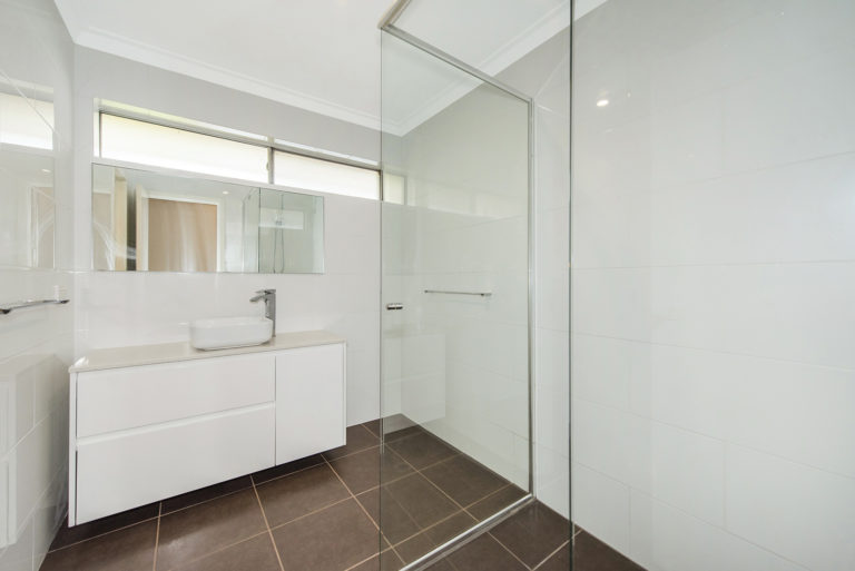 69A Williams Road gallery