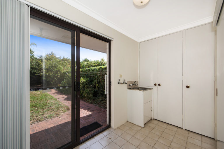 69A Williams Road gallery