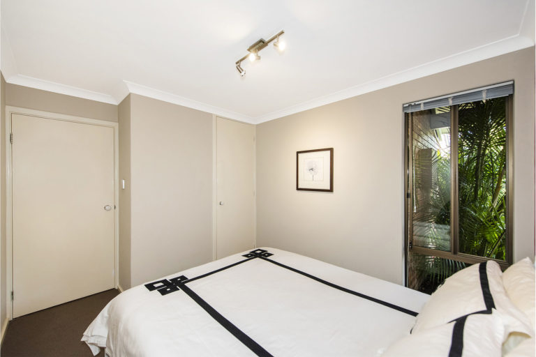 42 Valencia Avenue gallery