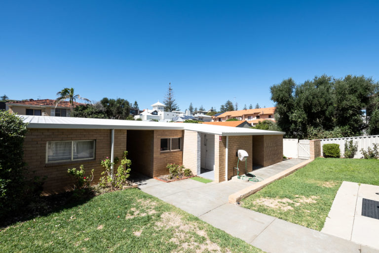 5/76 Marine Parade gallery