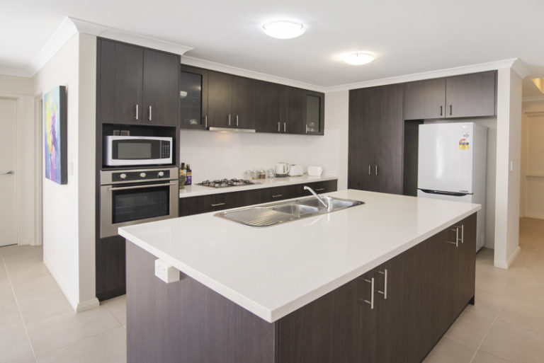 32/33 Spinnaker Boulevard gallery