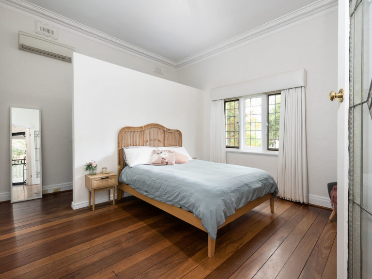 77 Meriwa Street gallery