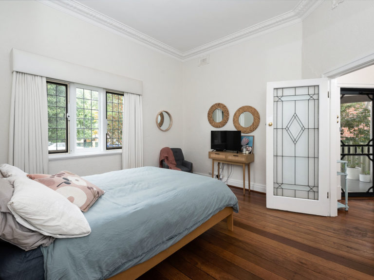 77 Meriwa Street gallery