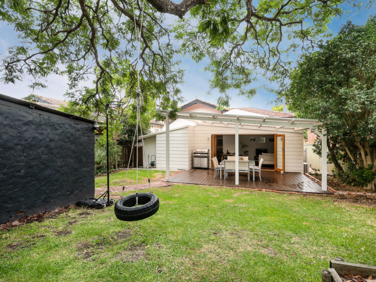 77 Meriwa Street gallery