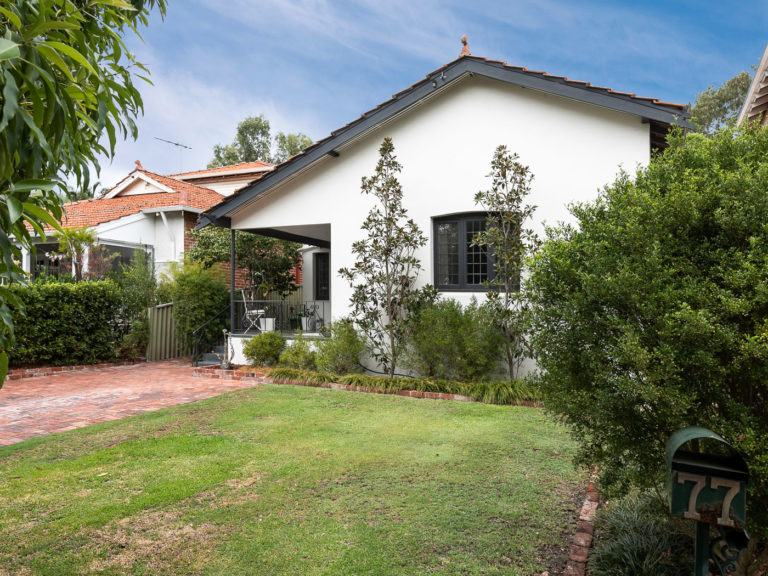 77 Meriwa Street gallery