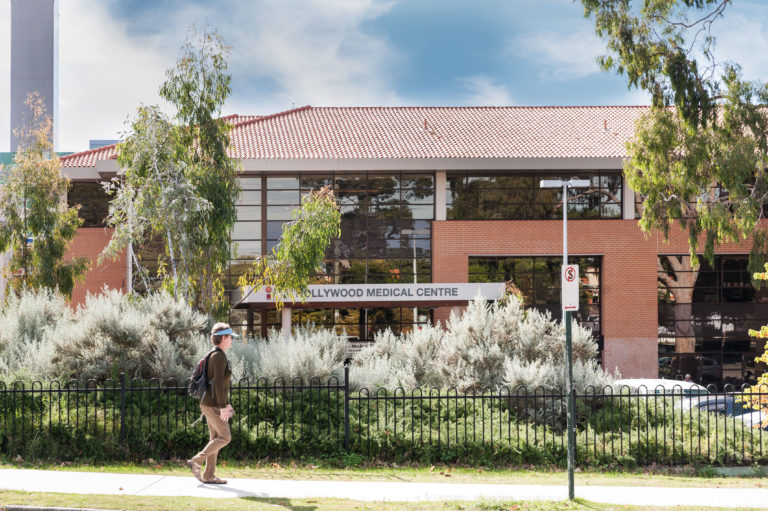 77 Meriwa Street gallery