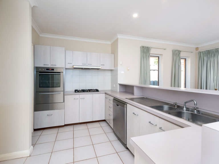 19 Godetia Gardens gallery