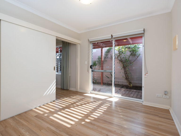 19 Godetia Gardens gallery