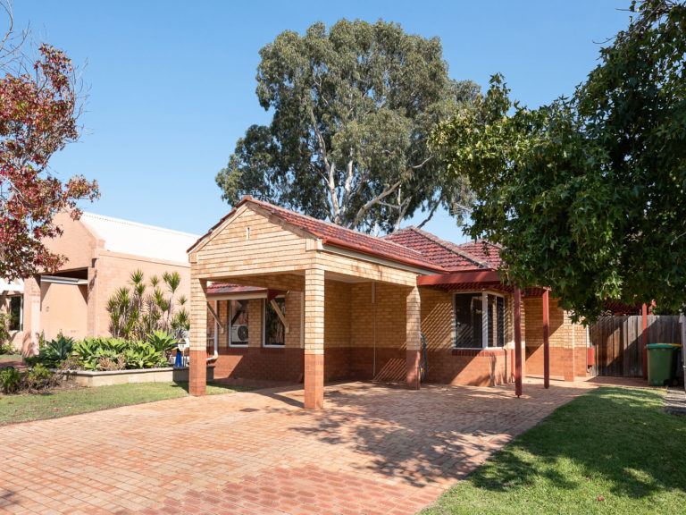 19 Godetia Gardens gallery