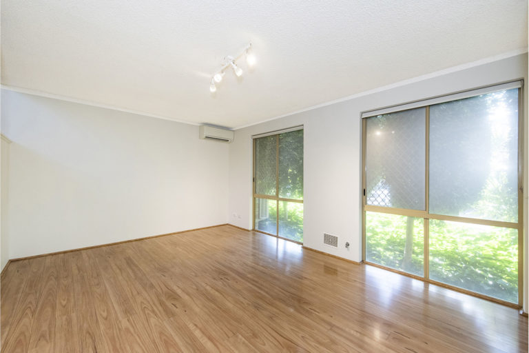 20/15 Jugan Street gallery