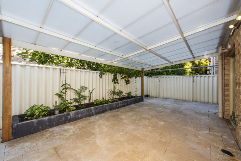 20/15 Jugan Street gallery