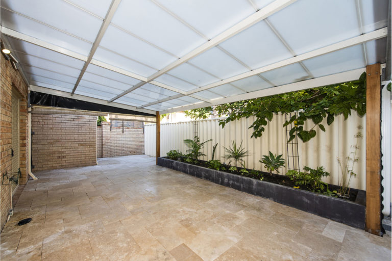 20/15 Jugan Street gallery