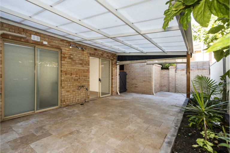 20/15 Jugan Street gallery