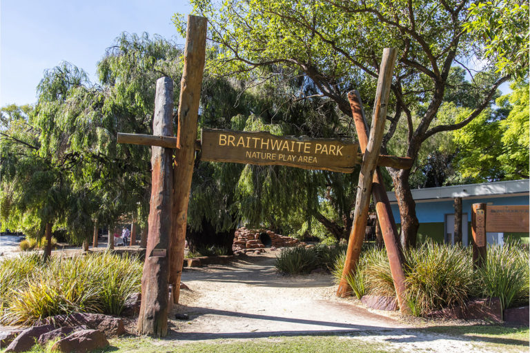 20/15 Jugan Street gallery