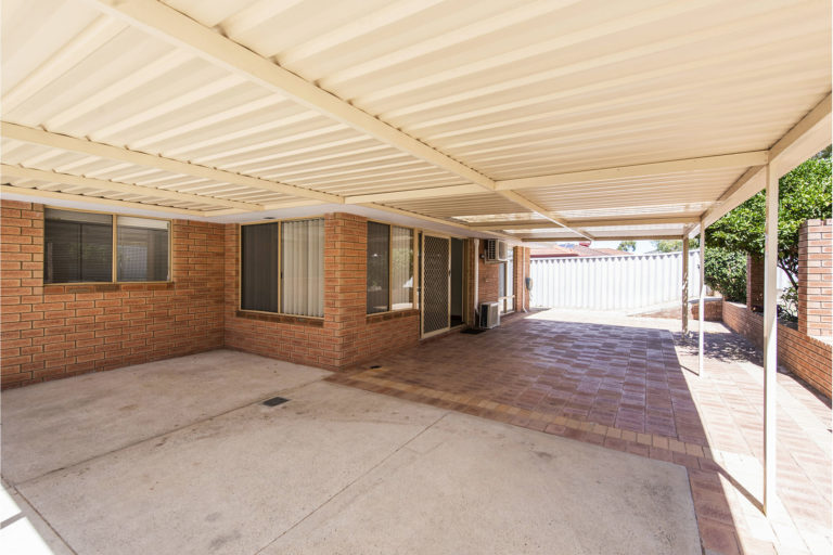 21 Kingfisher Avenue gallery