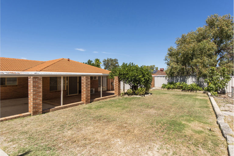 21 Kingfisher Avenue gallery