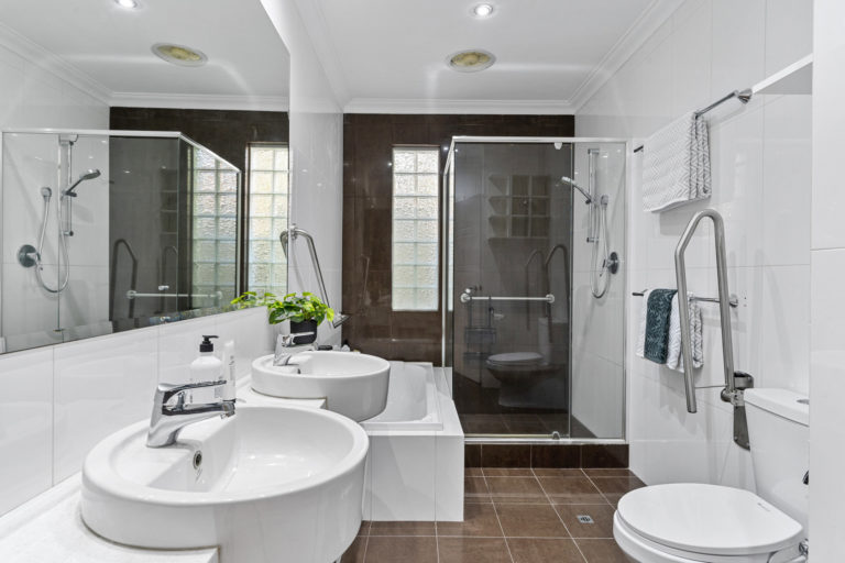 53 West Parade gallery