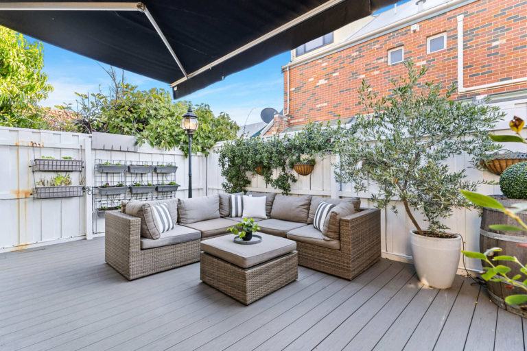 53 West Parade gallery