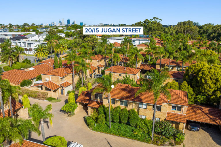 20/15 Jugan Street gallery