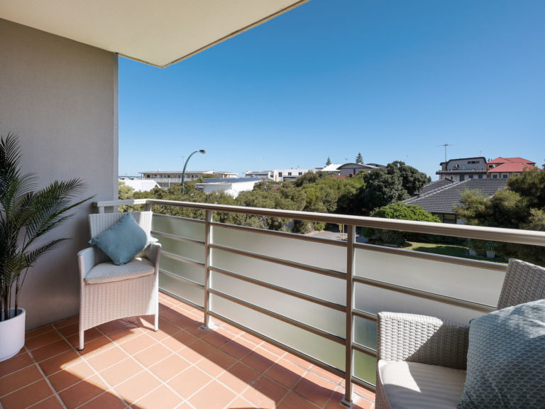 4/34 Margaret Street gallery