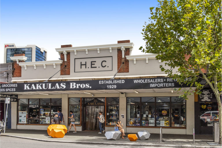 5/220 James Street gallery