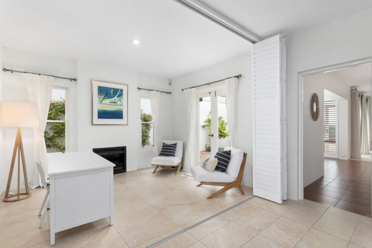 34 Beach Street gallery