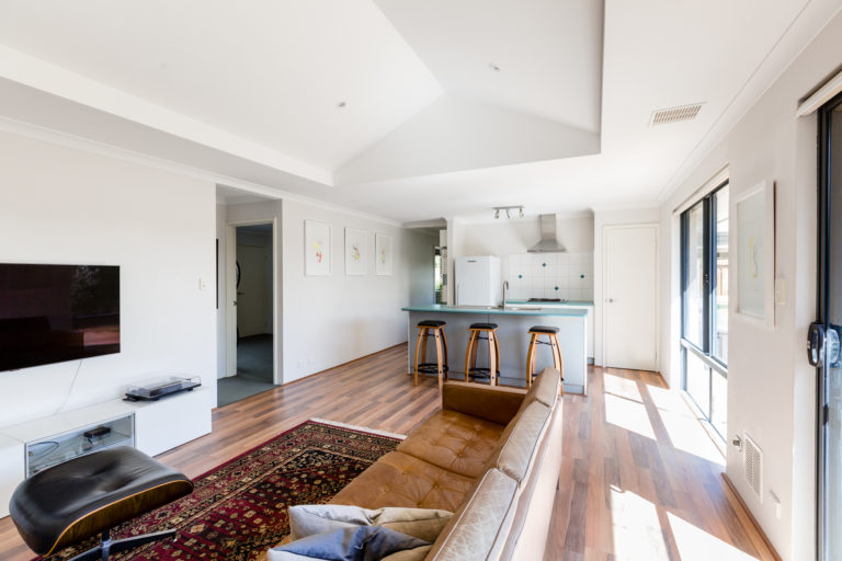 37 Halcyon Crescent gallery