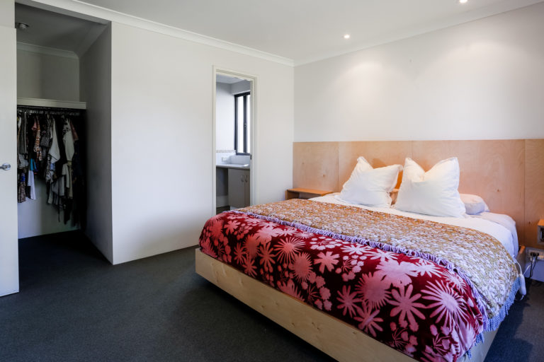 37 Halcyon Crescent gallery