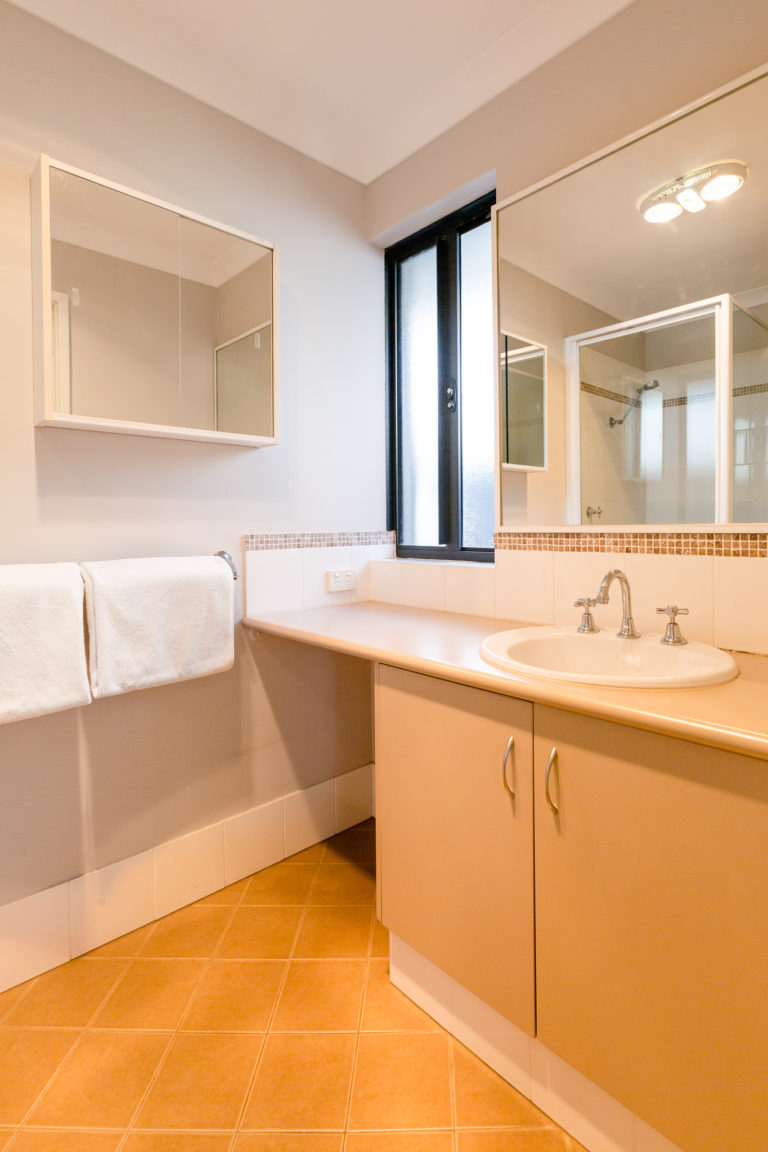 37 Halcyon Crescent gallery